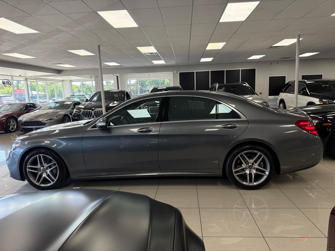 Mercedes-Benz S-Class S560 4MATIC 2018
