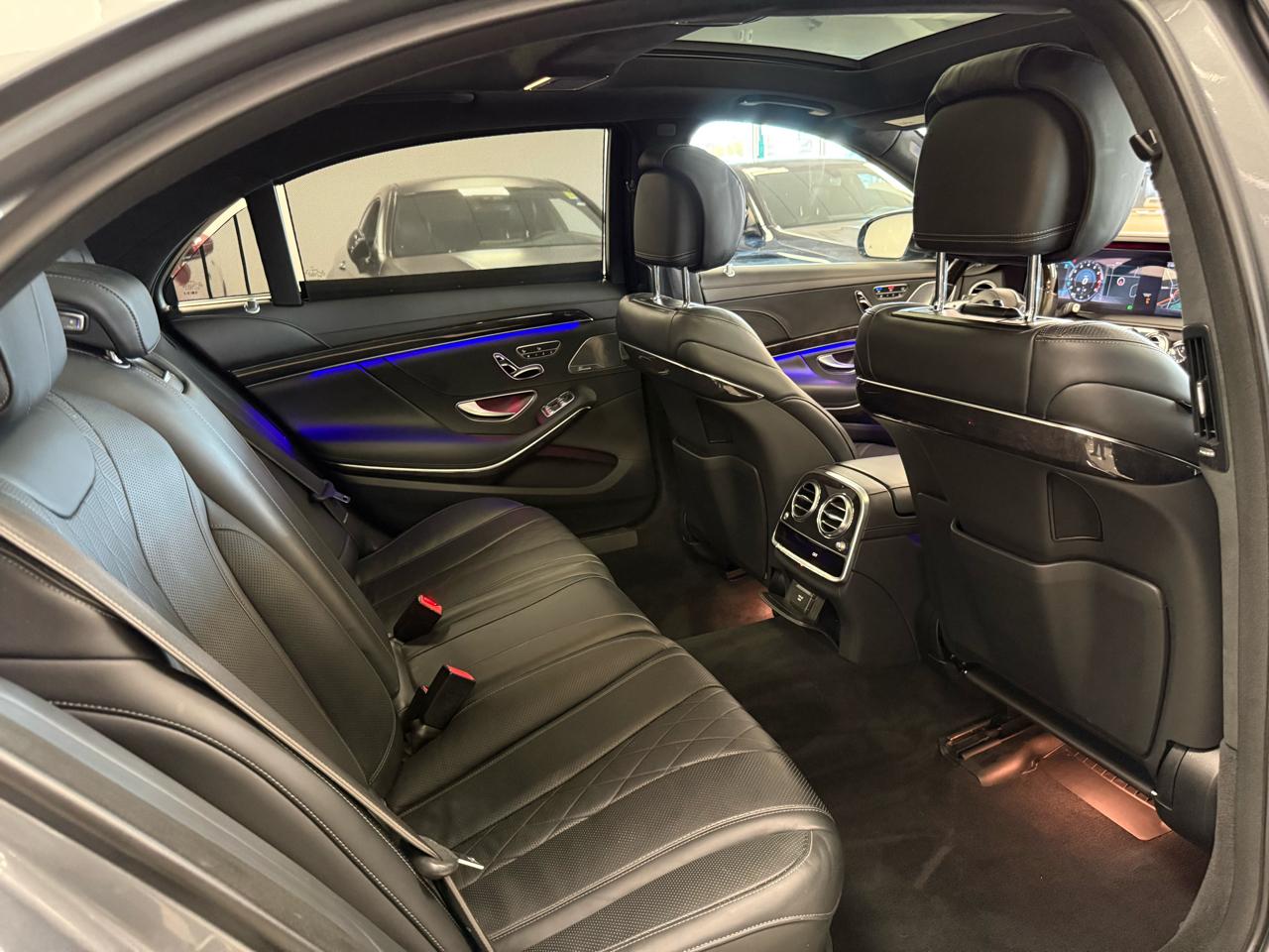 Mercedes-Benz S-Class S560 4MATIC 2018