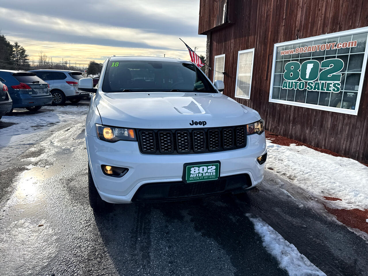 Jeep Grand Cherokee Laredo 4WD 2018