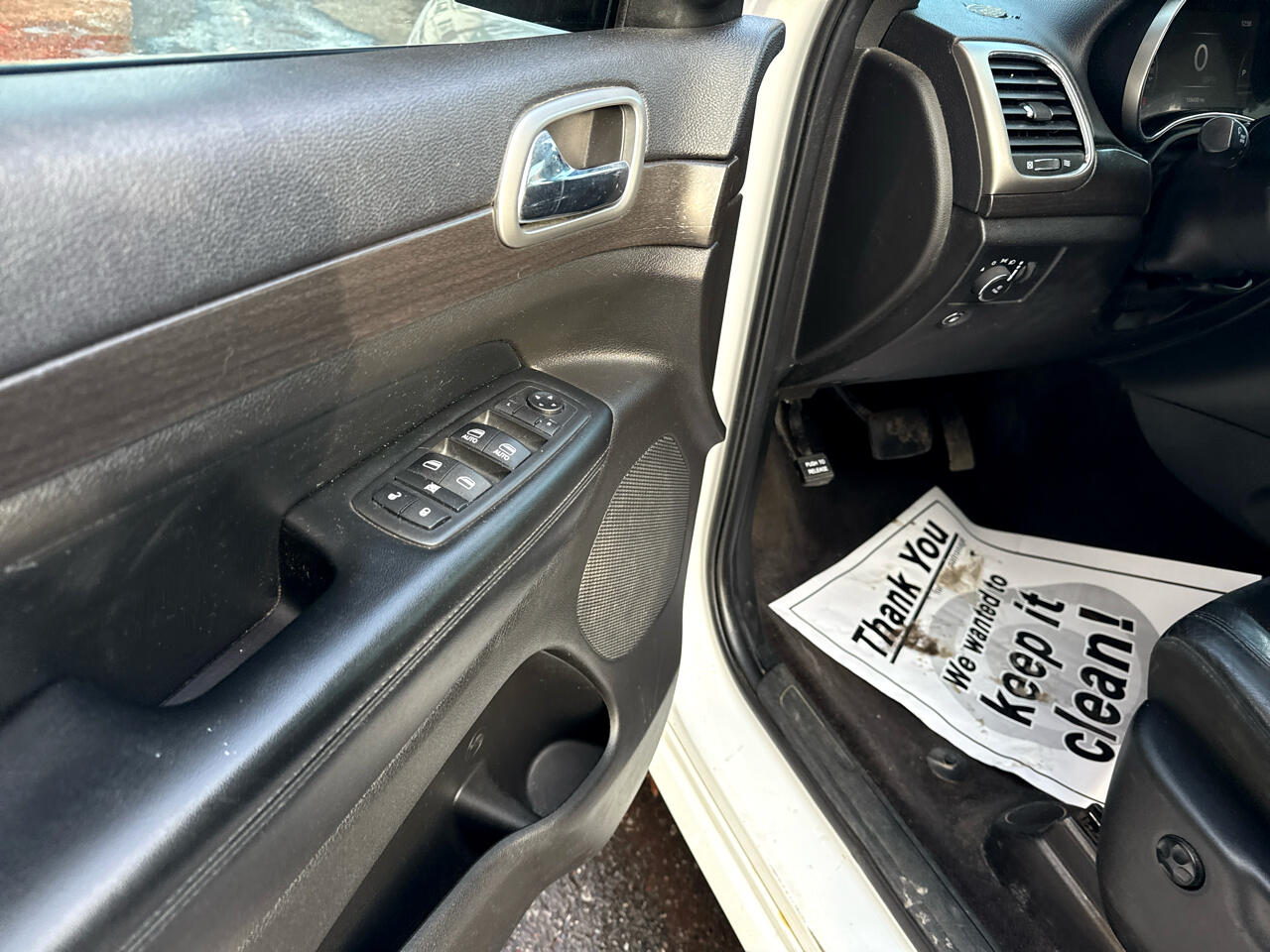 Jeep Grand Cherokee Laredo 4WD 2018