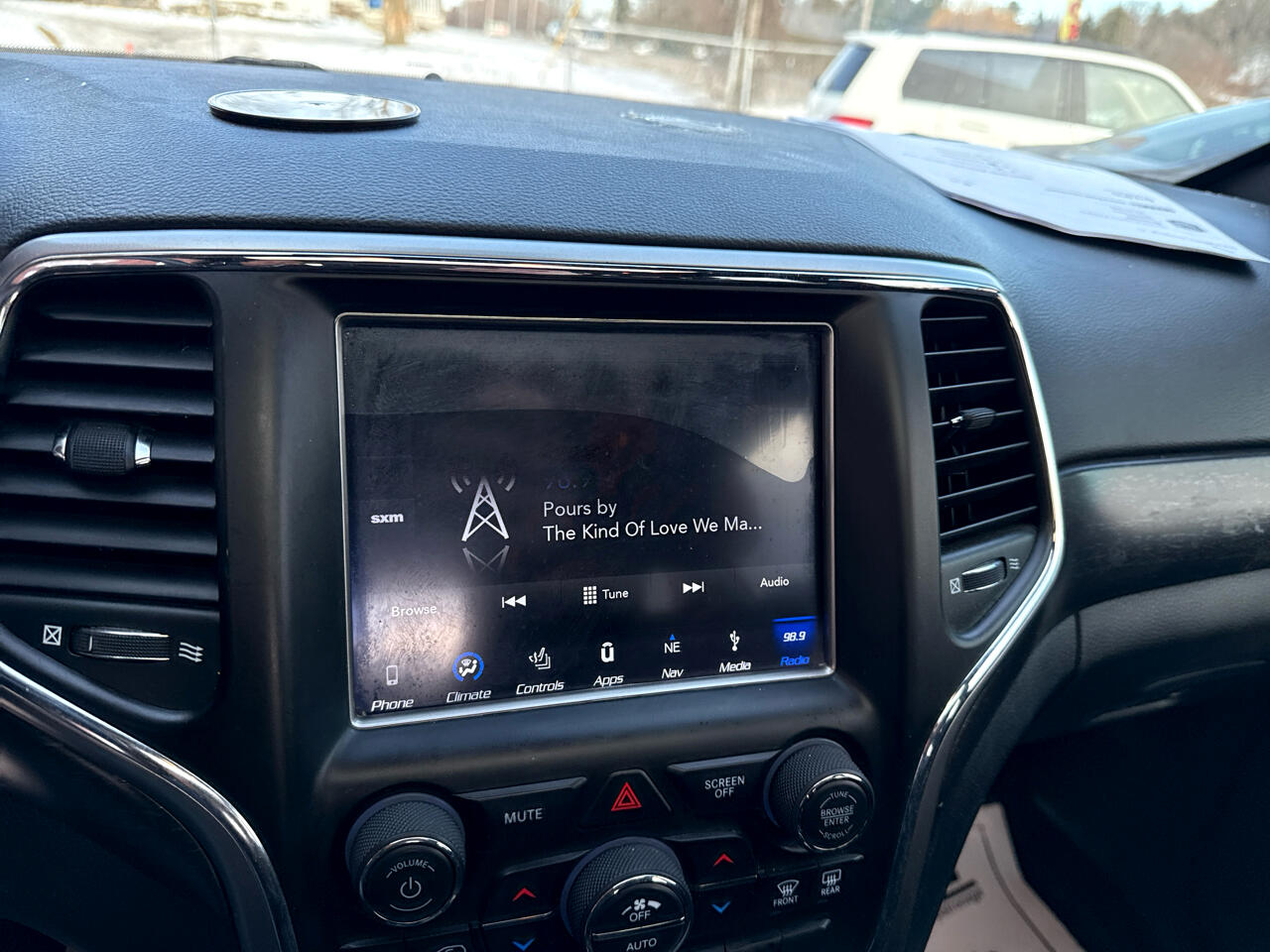 Jeep Grand Cherokee Laredo 4WD 2018