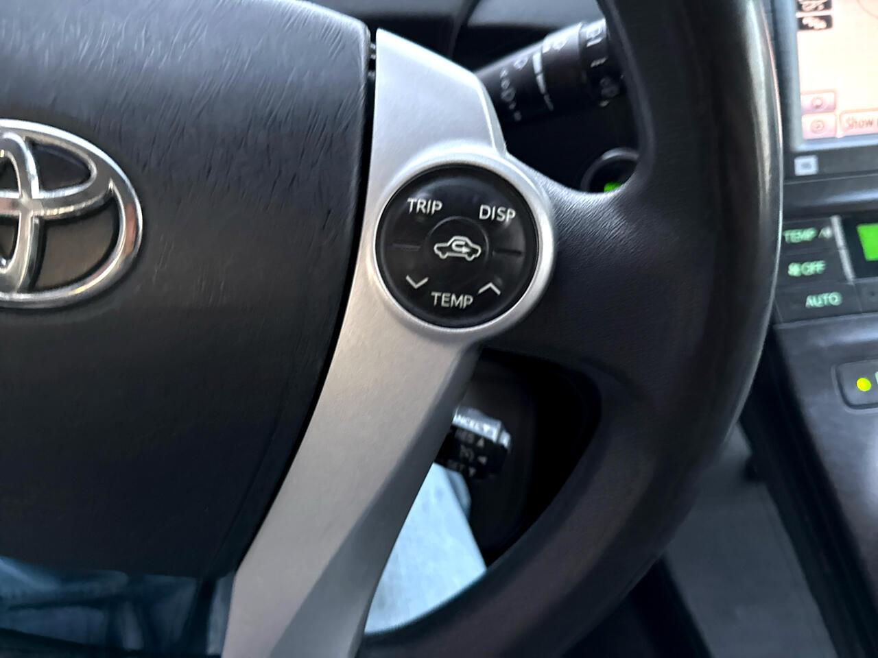 Toyota Prius Prius V 2010