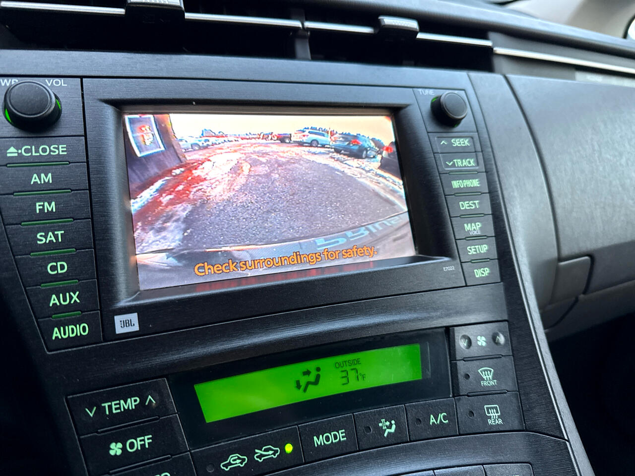 Toyota Prius Prius V 2010