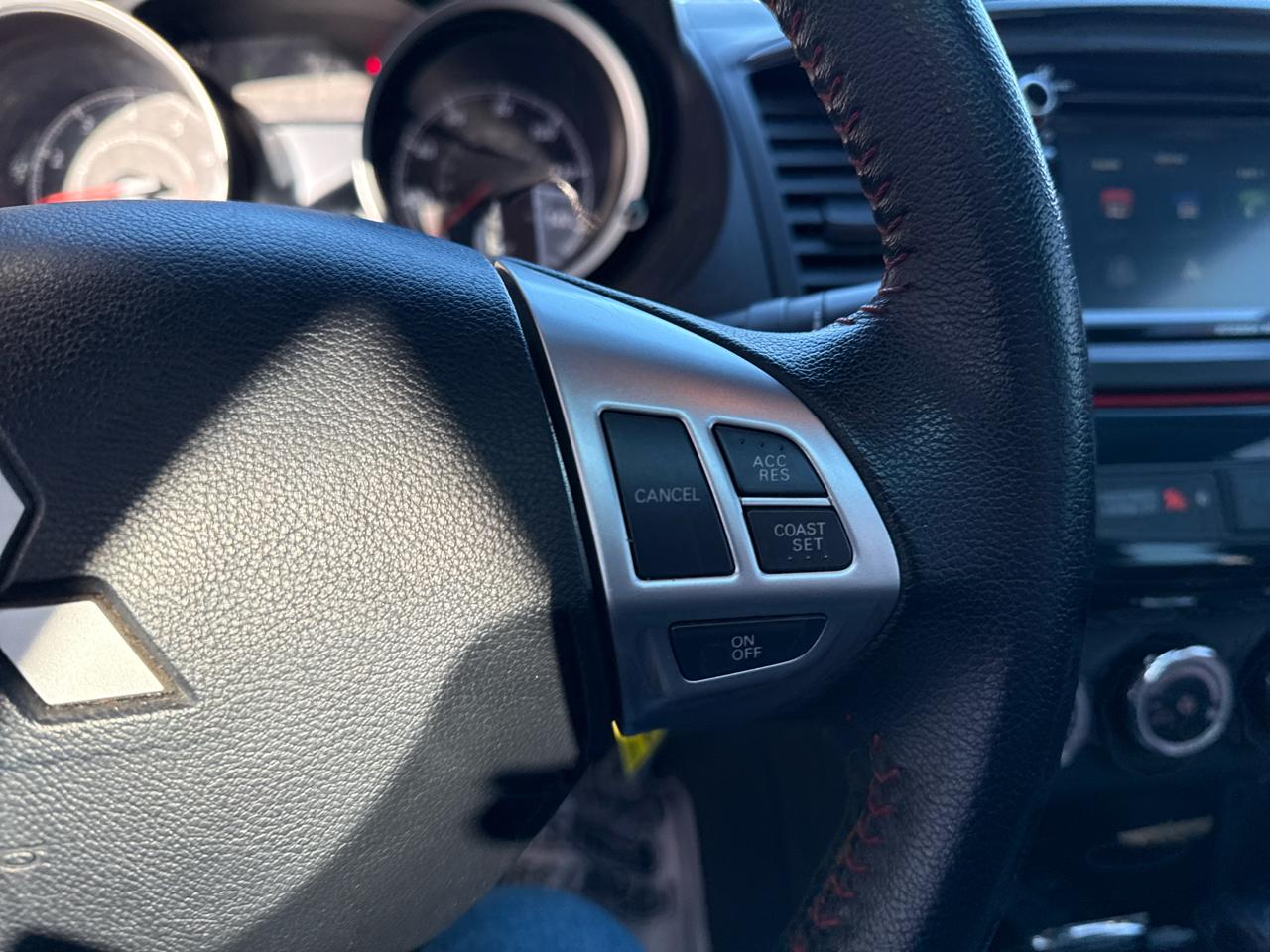 Mitsubishi Lancer LE 2.0 FWD CVT 2017