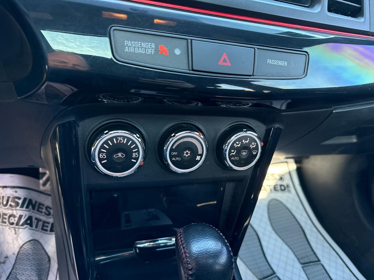 Mitsubishi Lancer LE 2.0 FWD CVT 2017