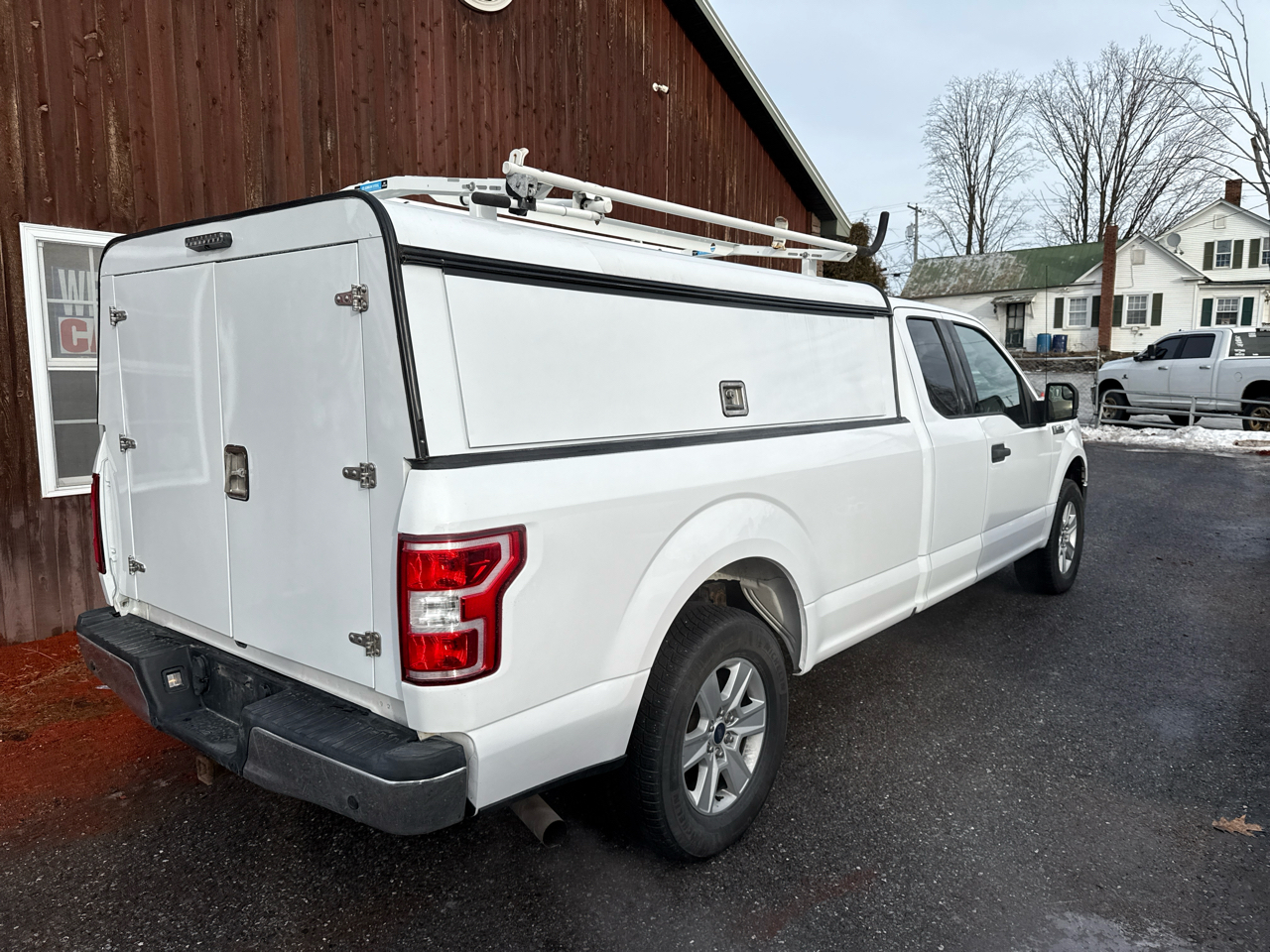 Ford F-150 4WD SuperCab 145" XLT 2018