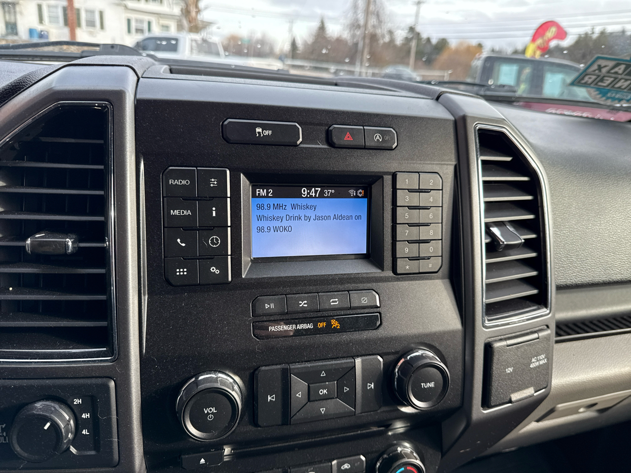 Ford F-150 4WD SuperCab 145" XLT 2018