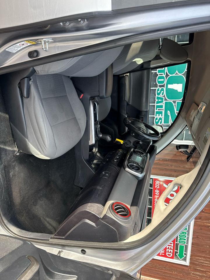 Toyota Tacoma SR5 Double Cab Super Long Bed V6 6AT 4WD 2017