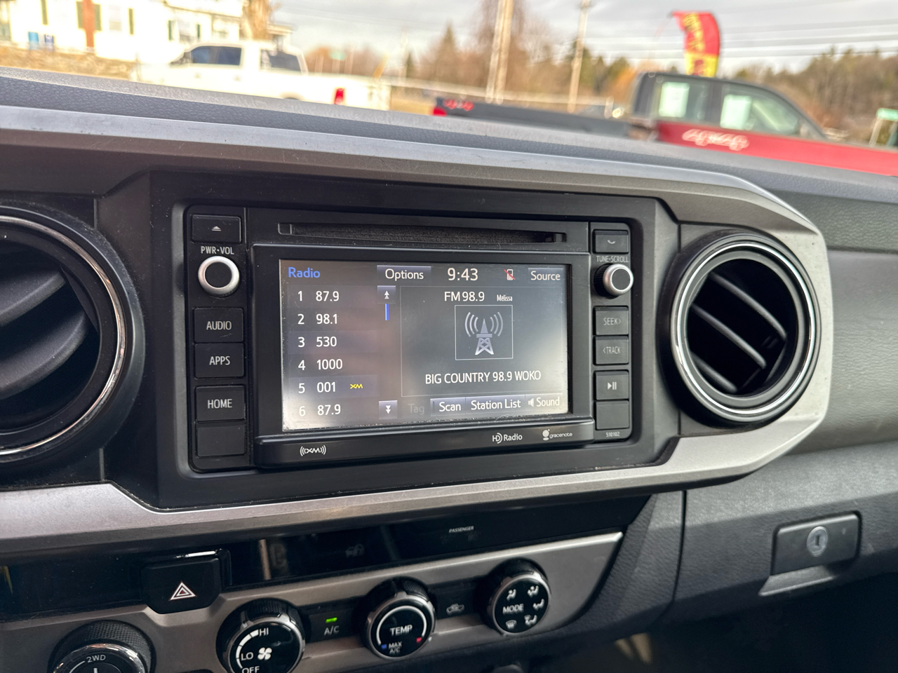 Toyota Tacoma SR5 Double Cab Super Long Bed V6 6AT 4WD 2017