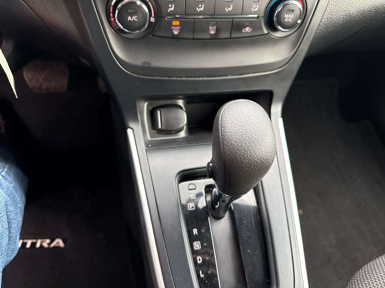 Nissan Sentra S CVT 2018