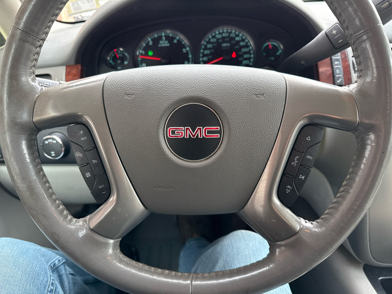 GMC Yukon SLT1 4WD 2012