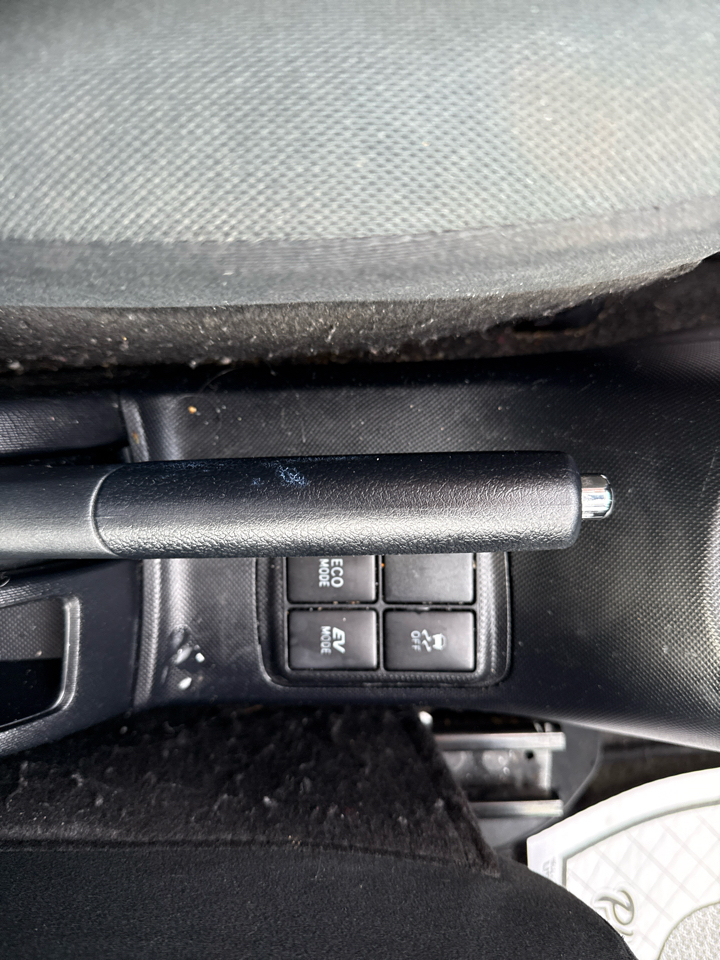 Toyota Prius c Four 2015