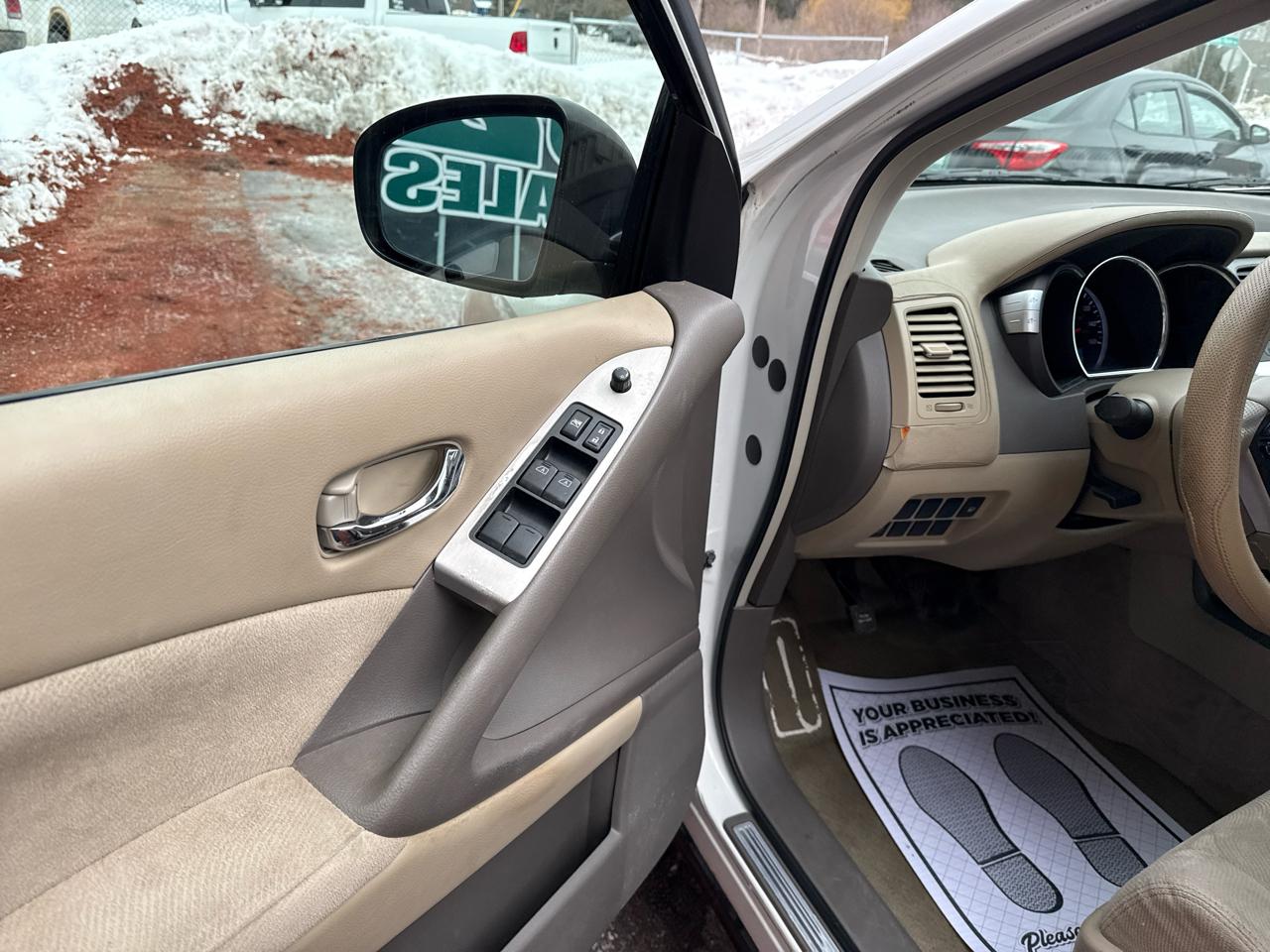 Nissan Murano SL 2011