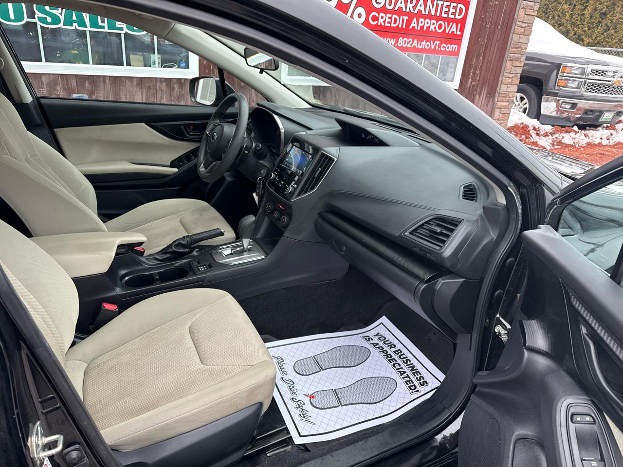 Subaru Impreza 2.0i Premium CVT 4-Door 2019