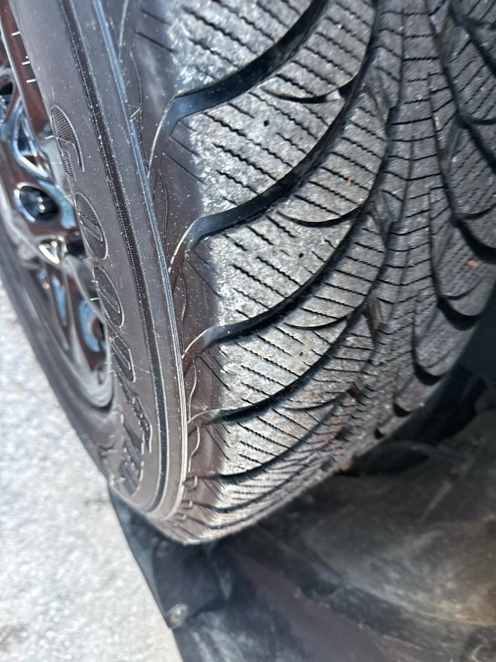 Toyota Tundra SR5 4.6L V8 Double Cab 4WD 2019