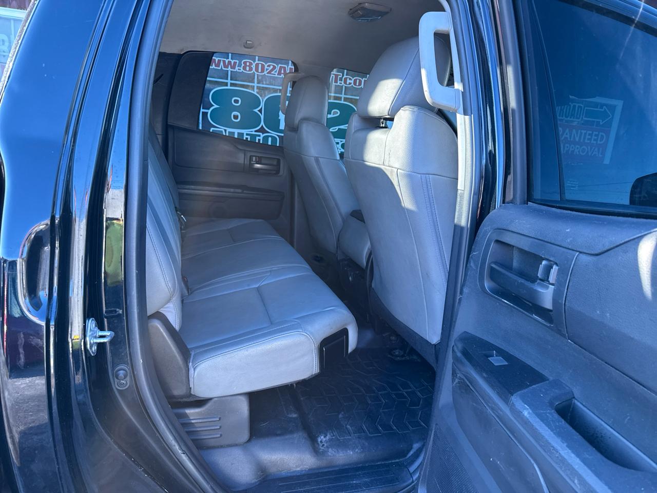 Toyota Tundra SR5 4.6L V8 Double Cab 4WD 2019