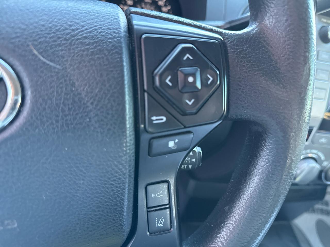 Toyota Tundra SR5 4.6L V8 Double Cab 4WD 2019