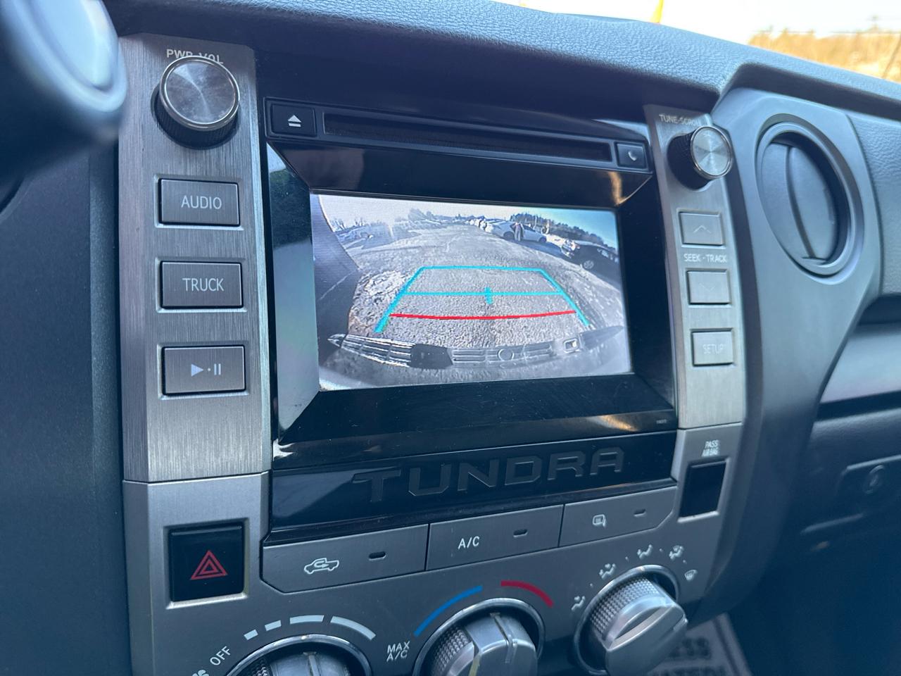 Toyota Tundra SR5 4.6L V8 Double Cab 4WD 2019