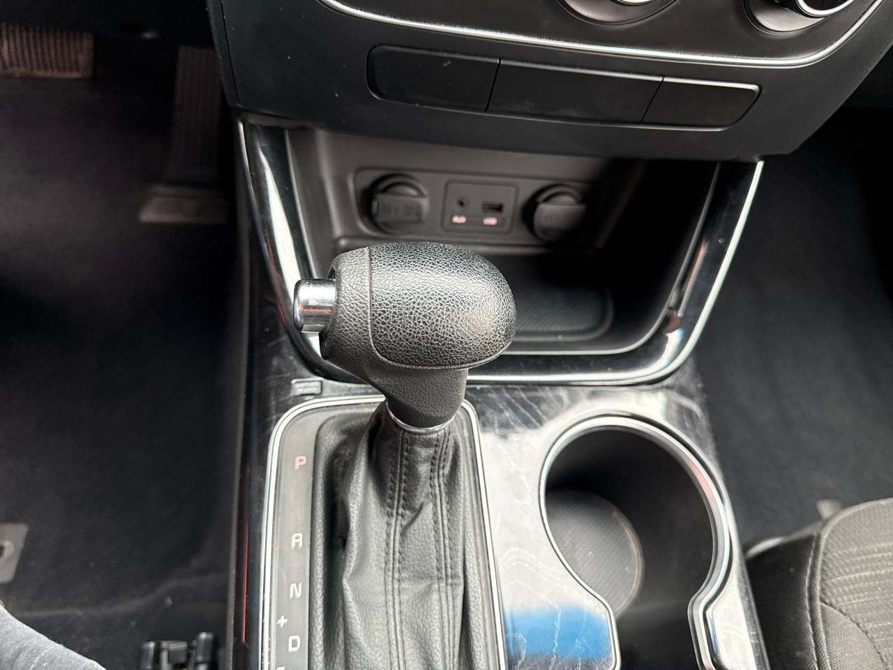 Kia Sorento LX V6 AWD 2014