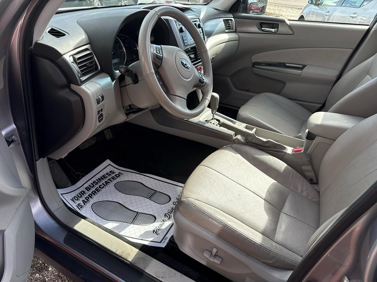 Subaru Forester 2.5X Limited 2011