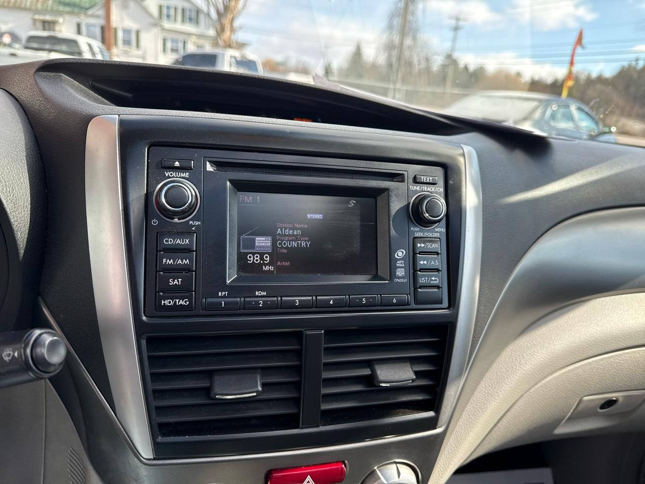 Subaru Forester 2.5X Limited 2011