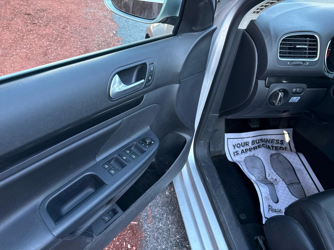 Volkswagen Jetta SportWagen 2.0L TDI 2014