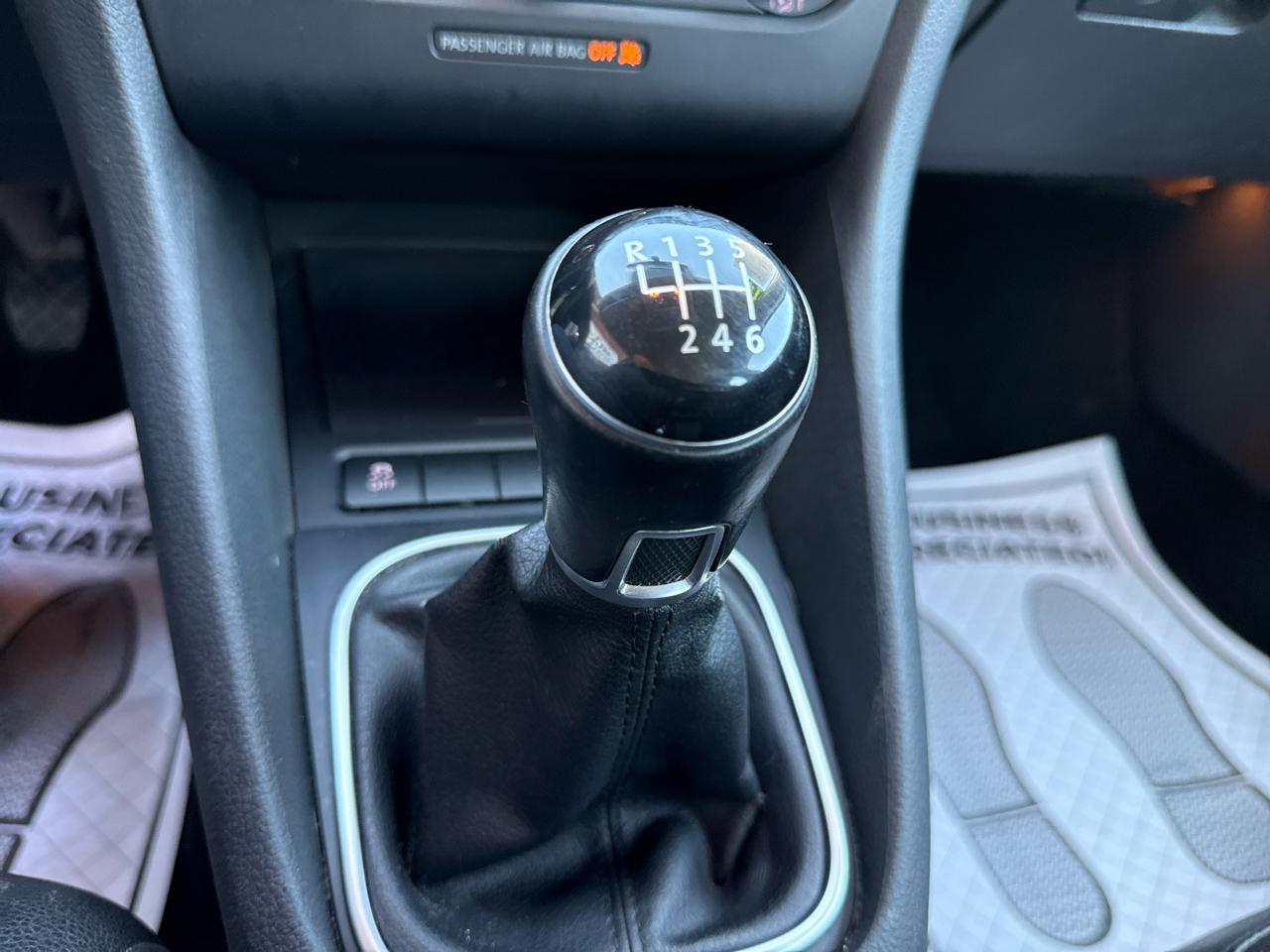 Volkswagen Jetta SportWagen 2.0L TDI 2014