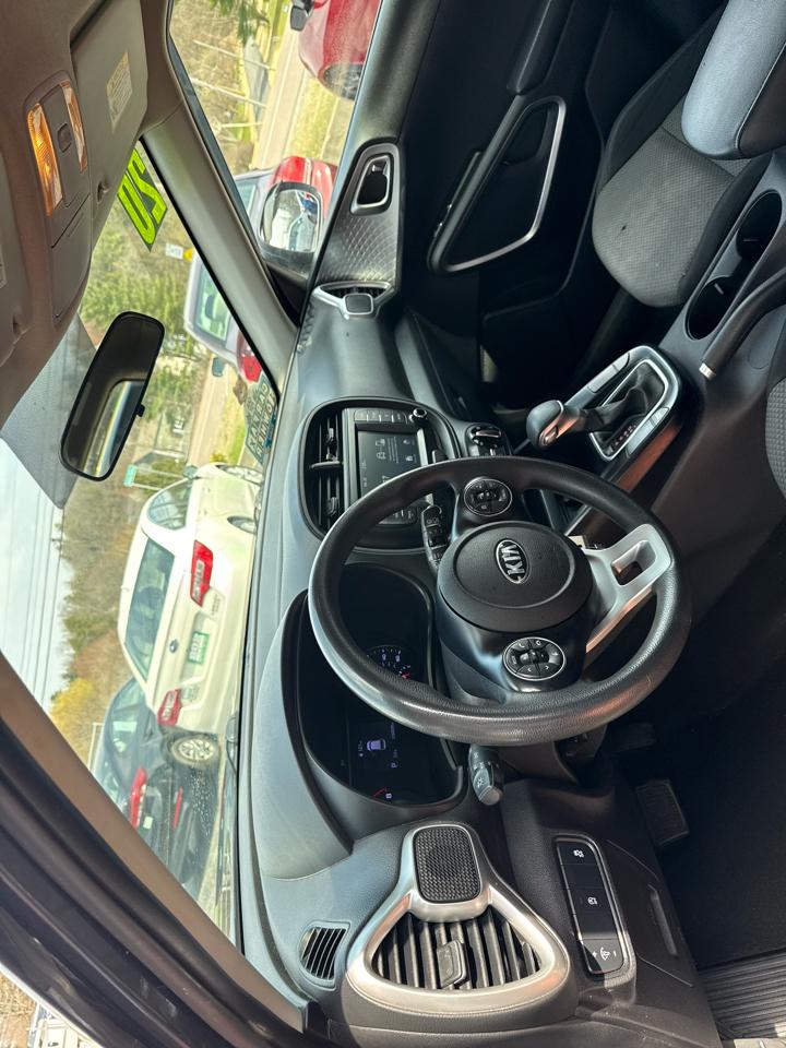 Kia Soul LX CVT 2020