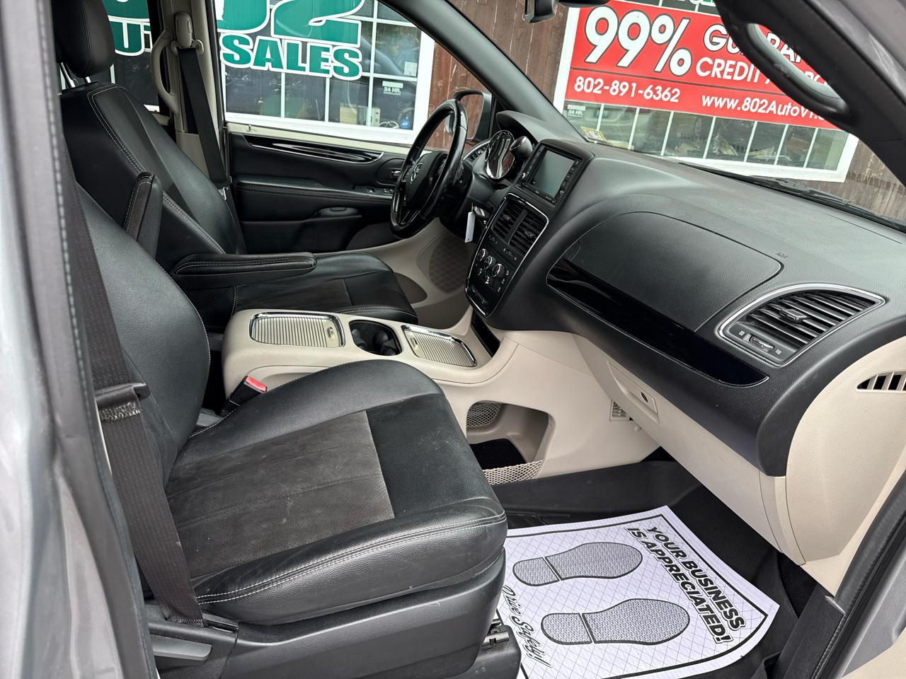 Dodge Grand Caravan SXT 2020