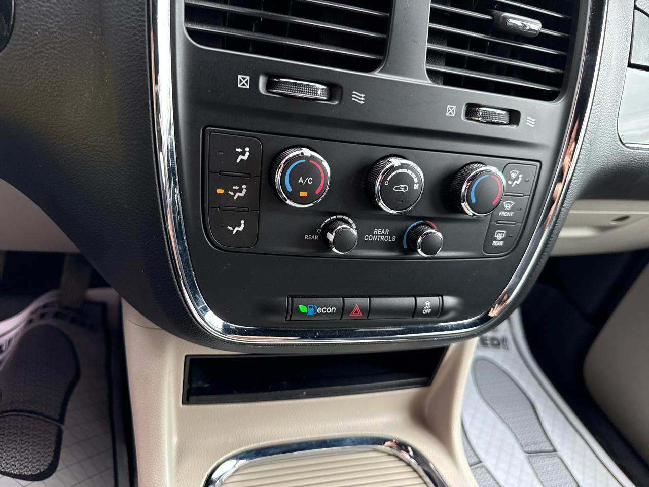 Dodge Grand Caravan SXT 2020