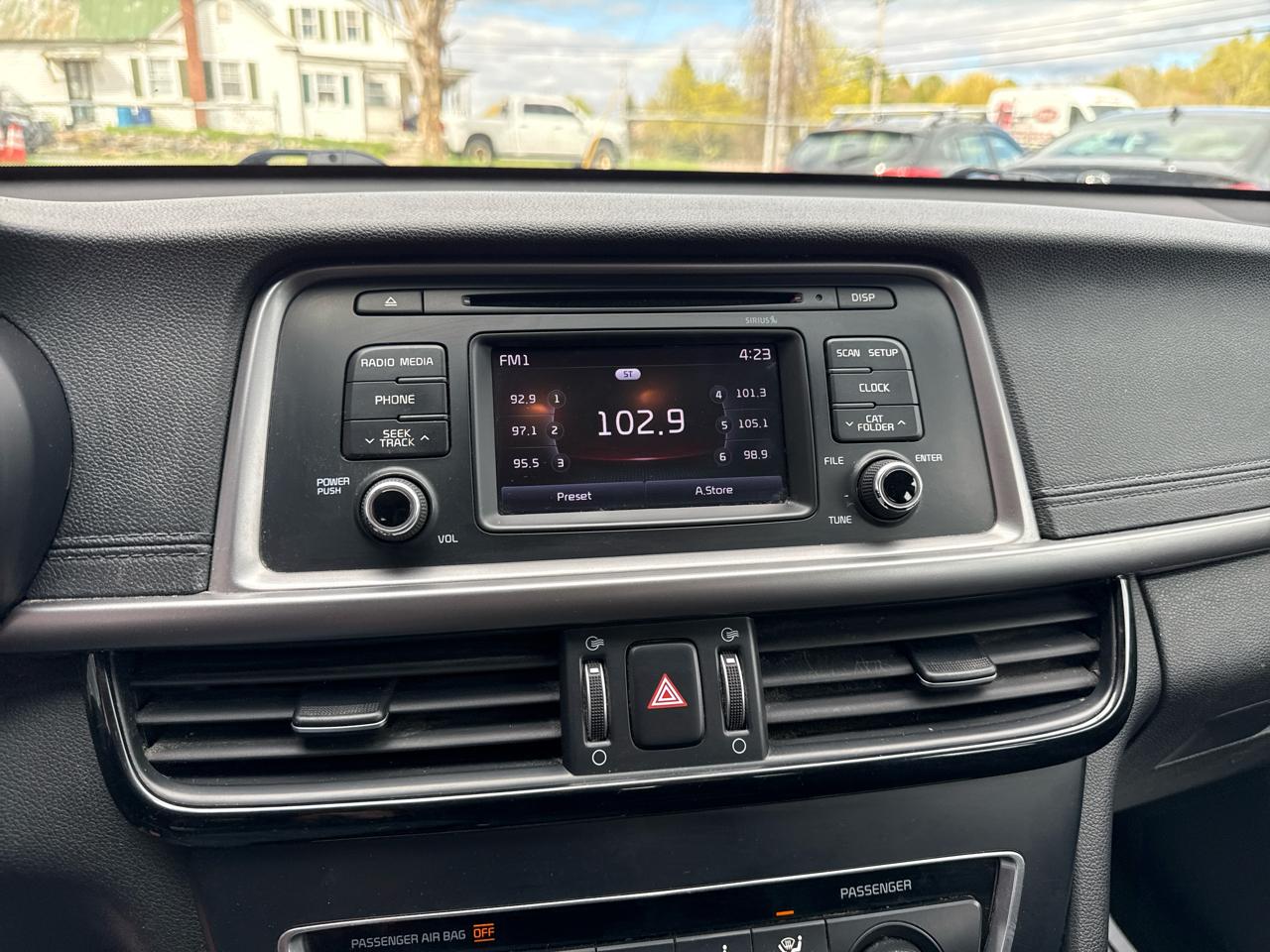 Kia Optima LX 2017
