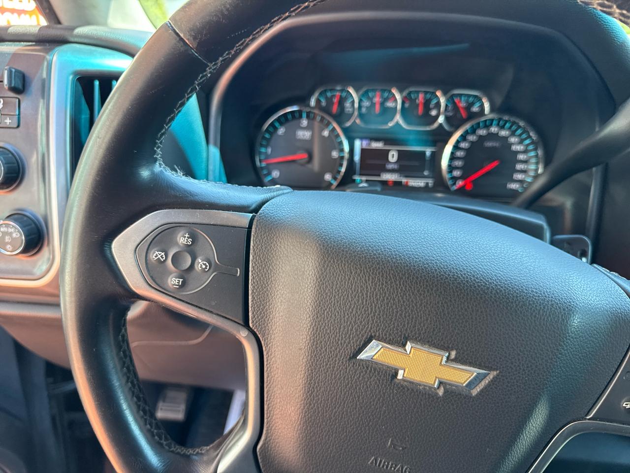 Chevrolet Silverado 2500HD LT Crew Cab 4WD 2016