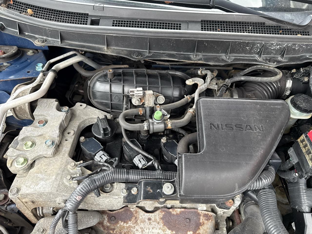 Nissan Rogue S AWD 2011