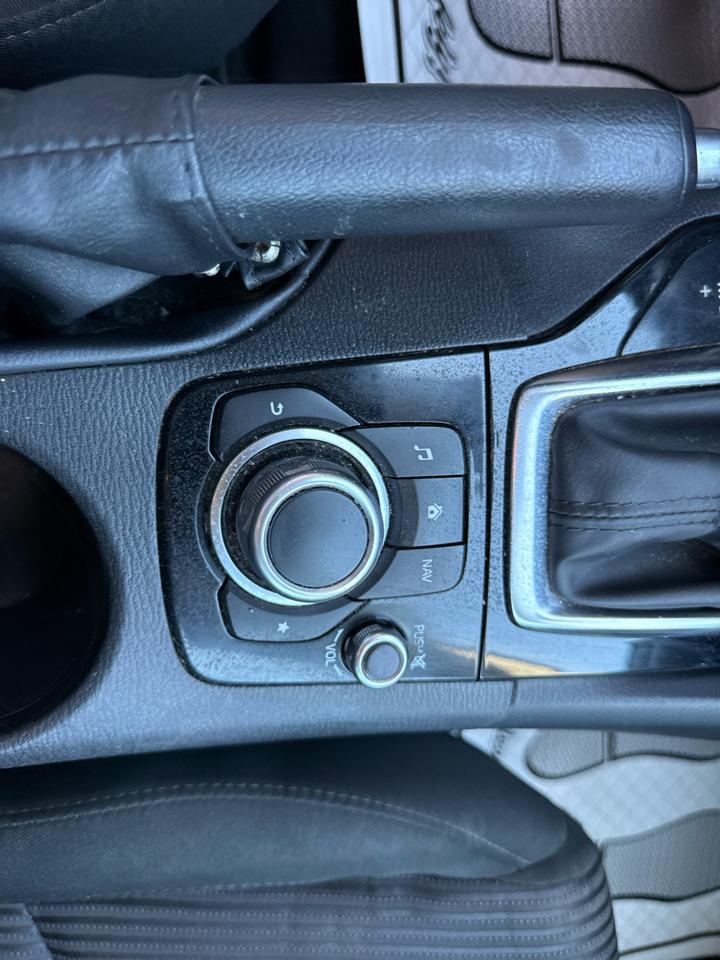 Mazda MAZDA3 i Sport AT 4-Door 2016