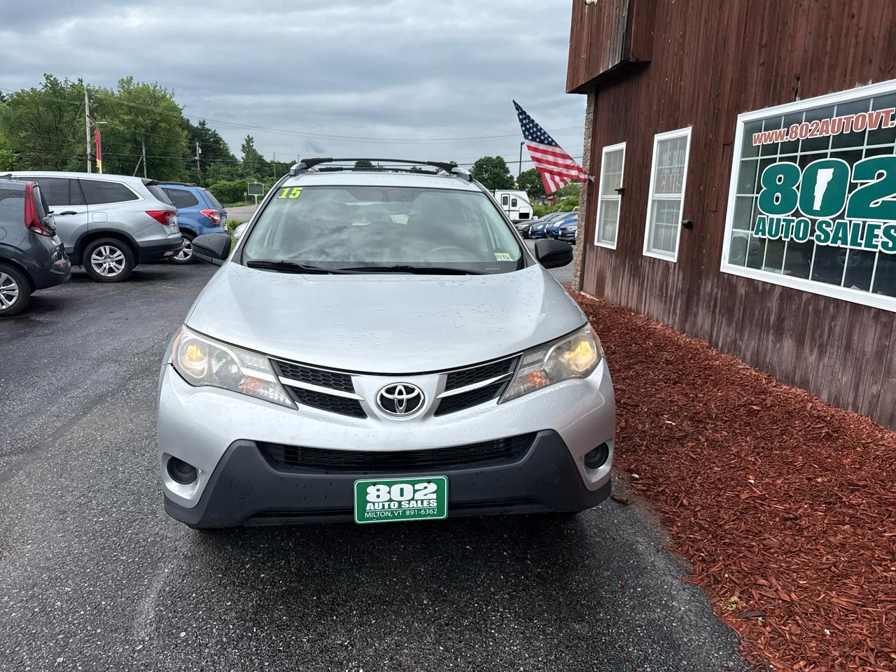 Toyota RAV4 LE AWD 2015