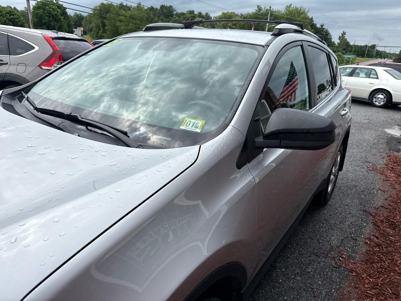 Toyota RAV4 LE AWD 2015