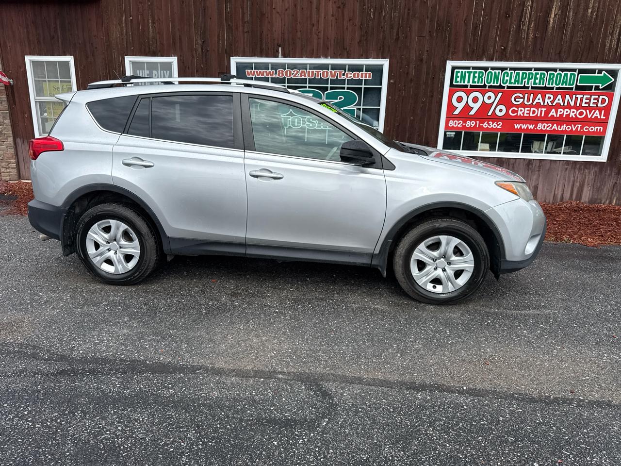 Toyota RAV4 LE AWD 2015
