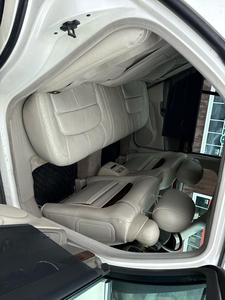 Cadillac DeVille DHS 2000