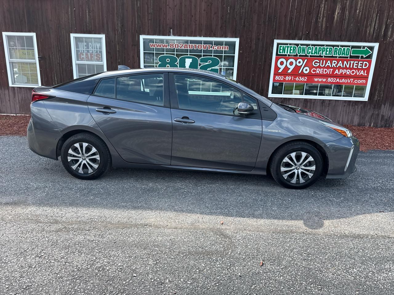 Toyota Prius LE AWD-e 2021