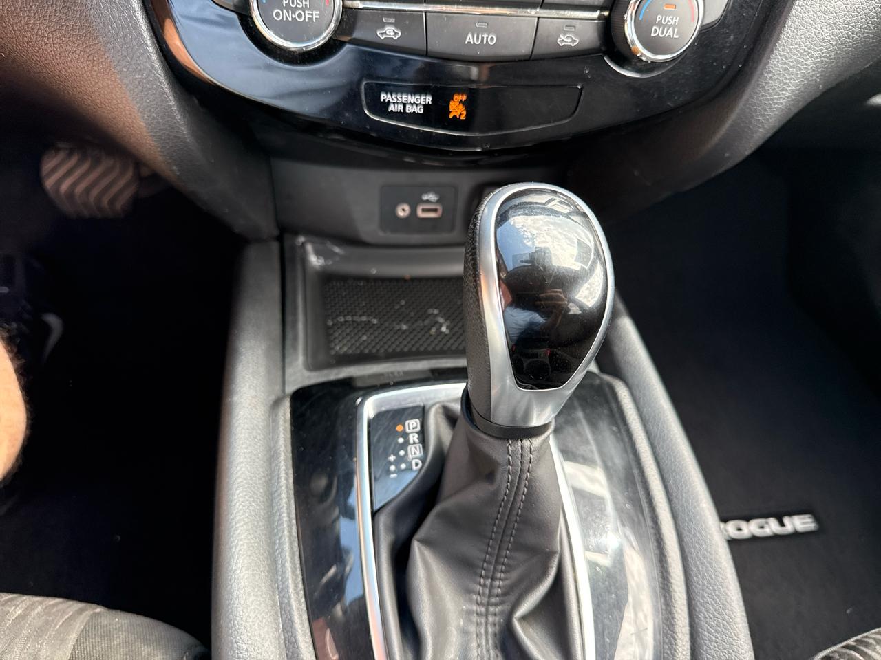 Nissan Rogue SV AWD 2019
