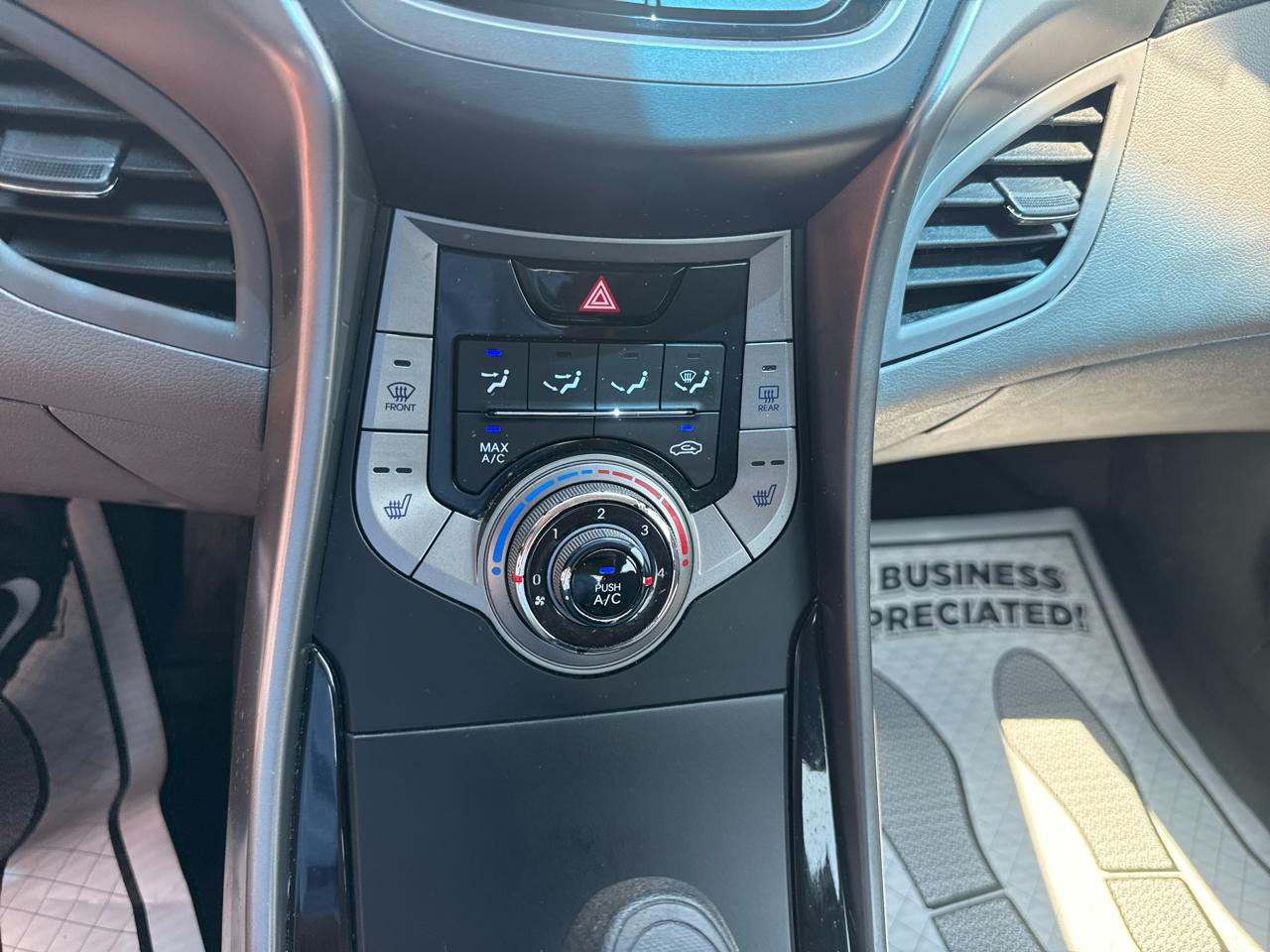Hyundai Elantra Limited 2013