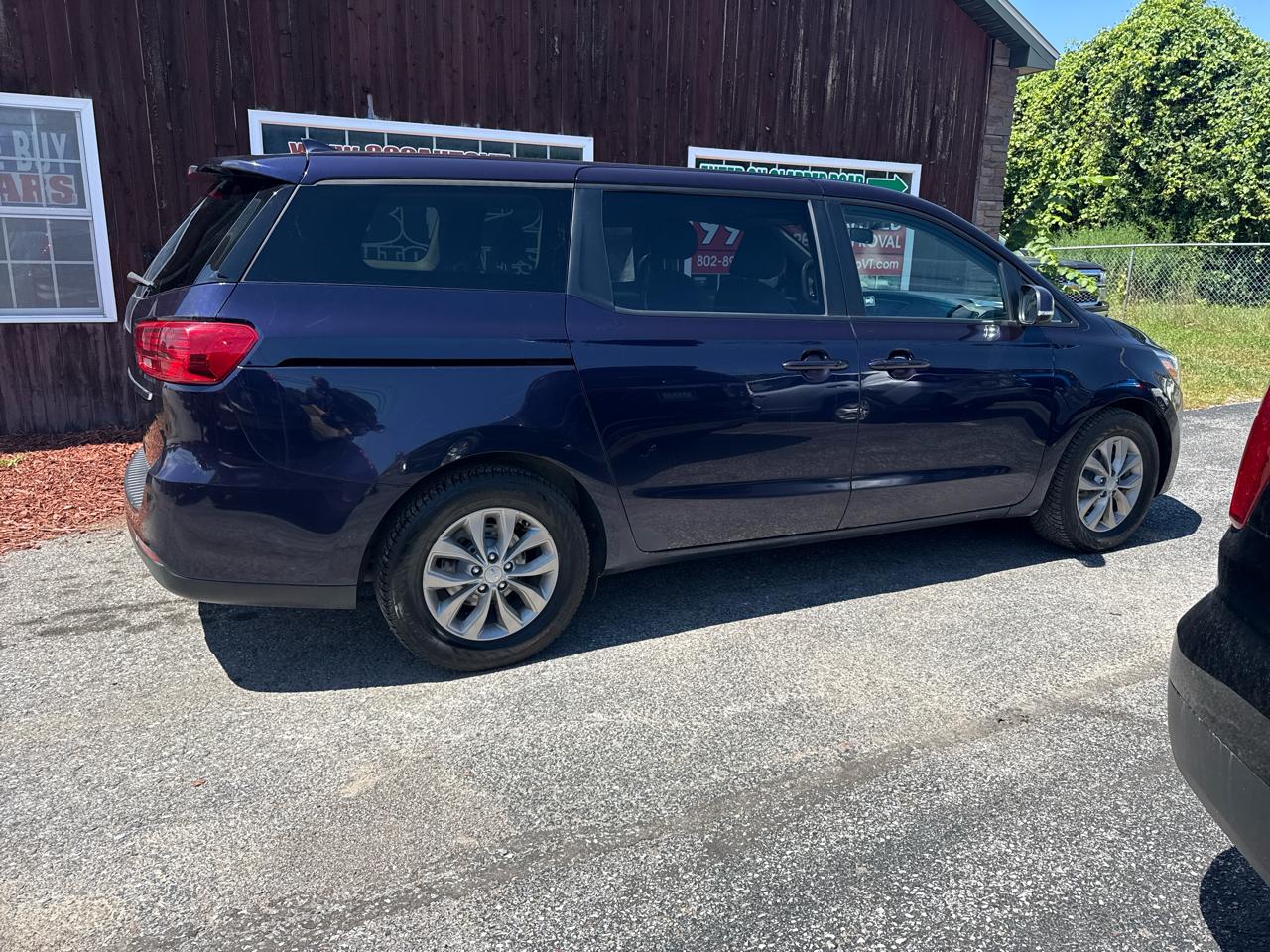 Kia Sedona LX 2021