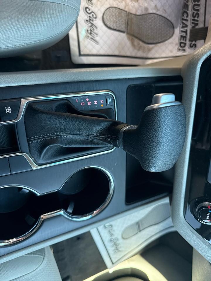 Kia Sedona LX 2021