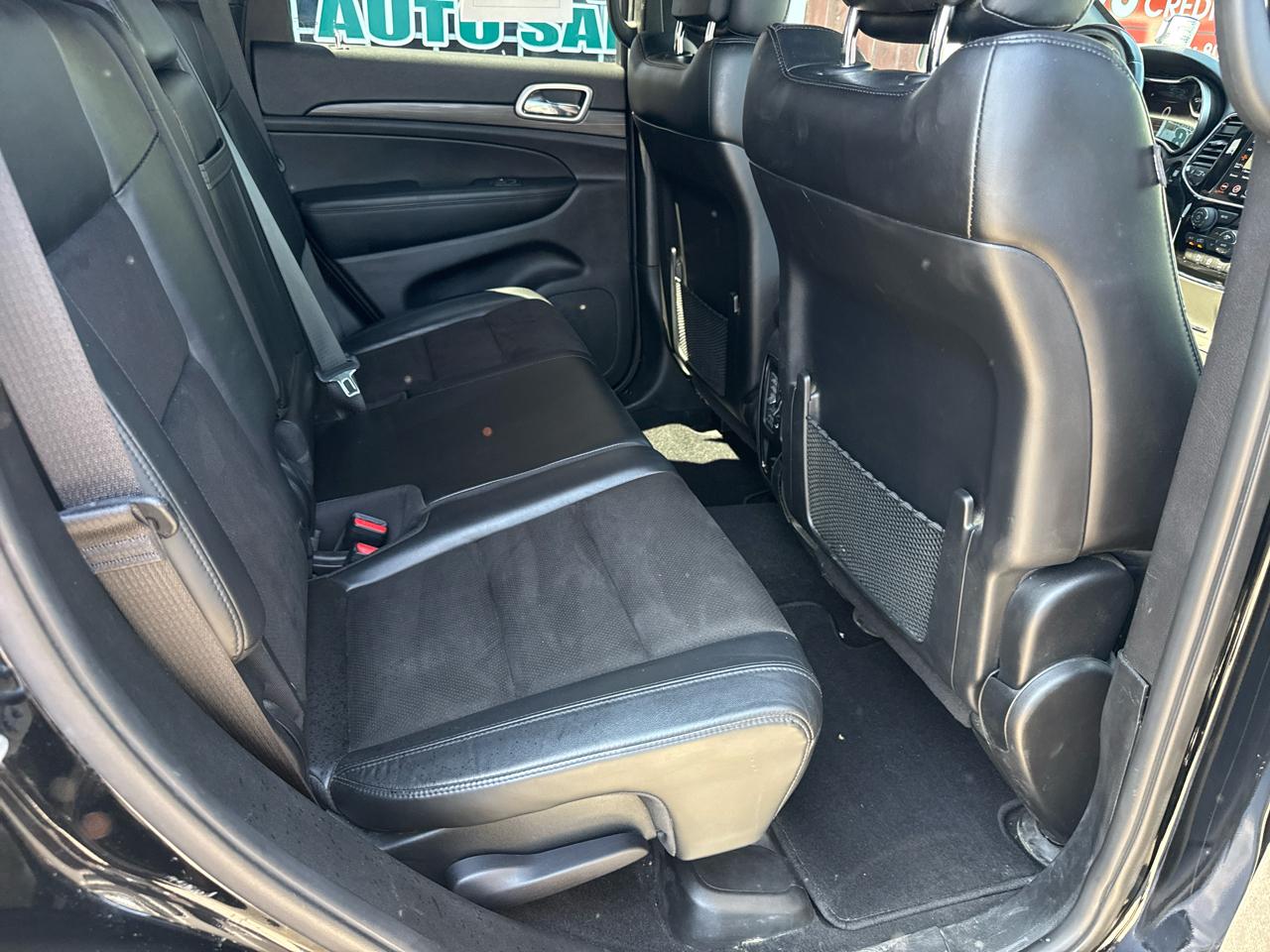 Jeep Grand Cherokee Laredo 4WD 2020