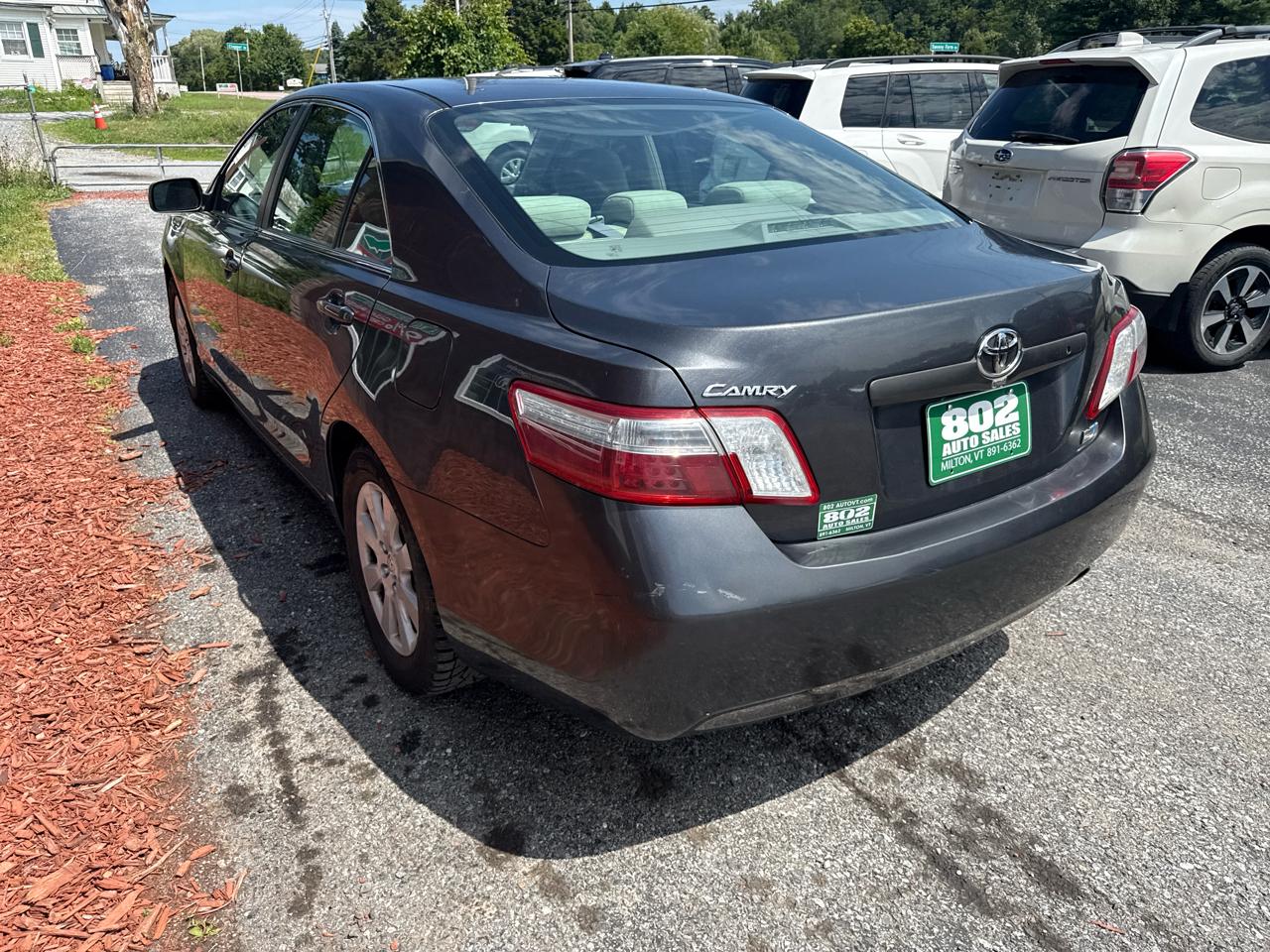 Toyota Camry Hybrid Sedan 2007