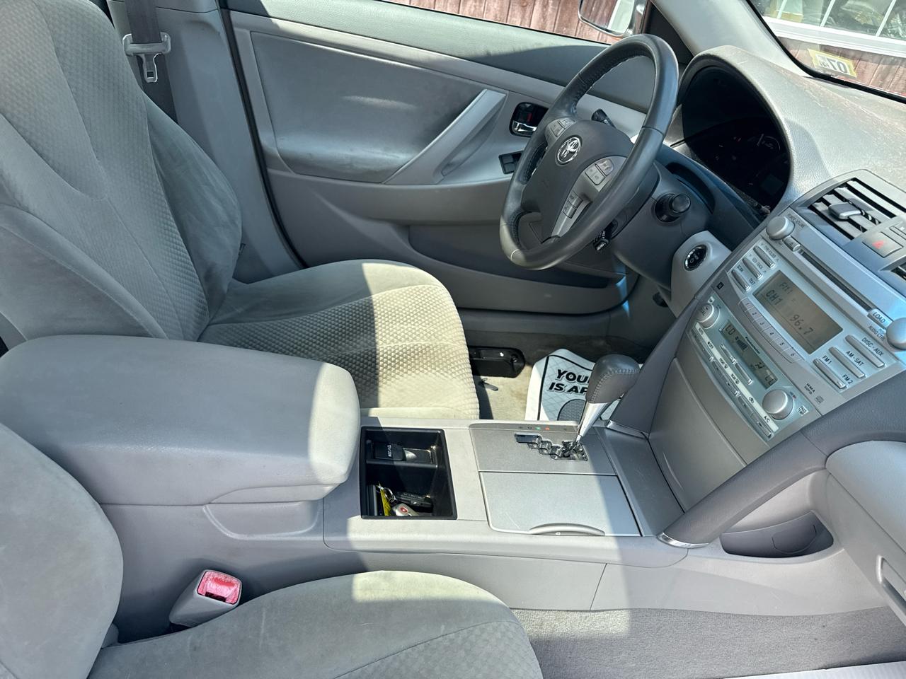 Toyota Camry Hybrid Sedan 2007