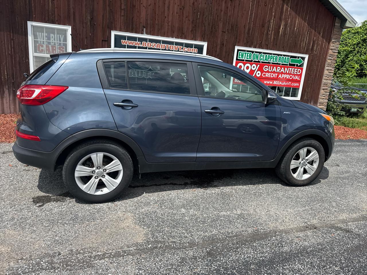 Kia Sportage LX AWD 2011