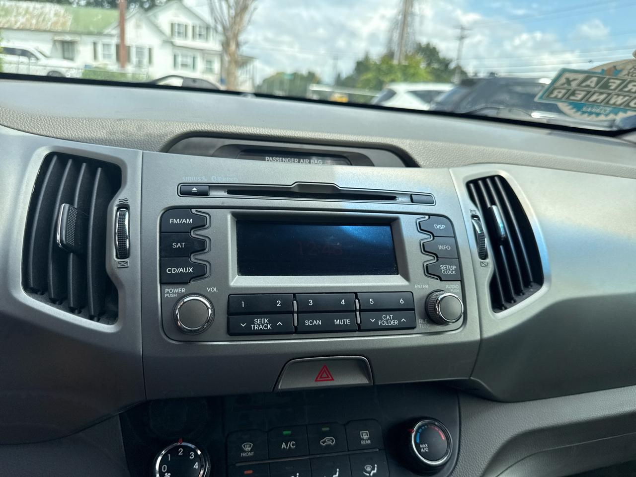 Kia Sportage LX AWD 2011
