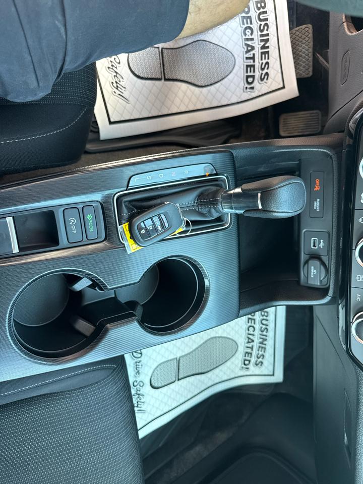 Honda Civic LX Sedan CVT 2023