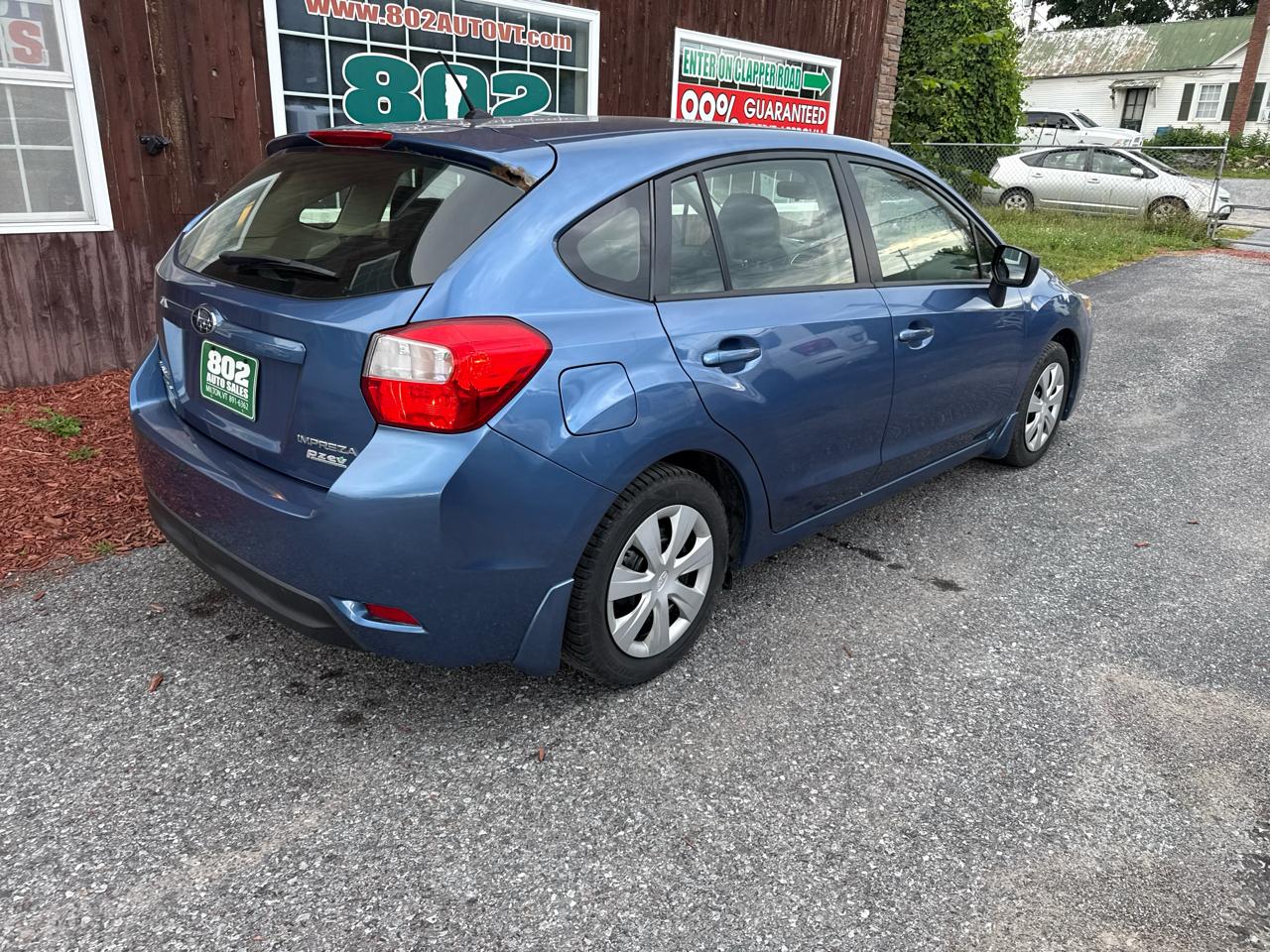 Subaru Impreza 2.0i PZEV CVT 5-Door 2016